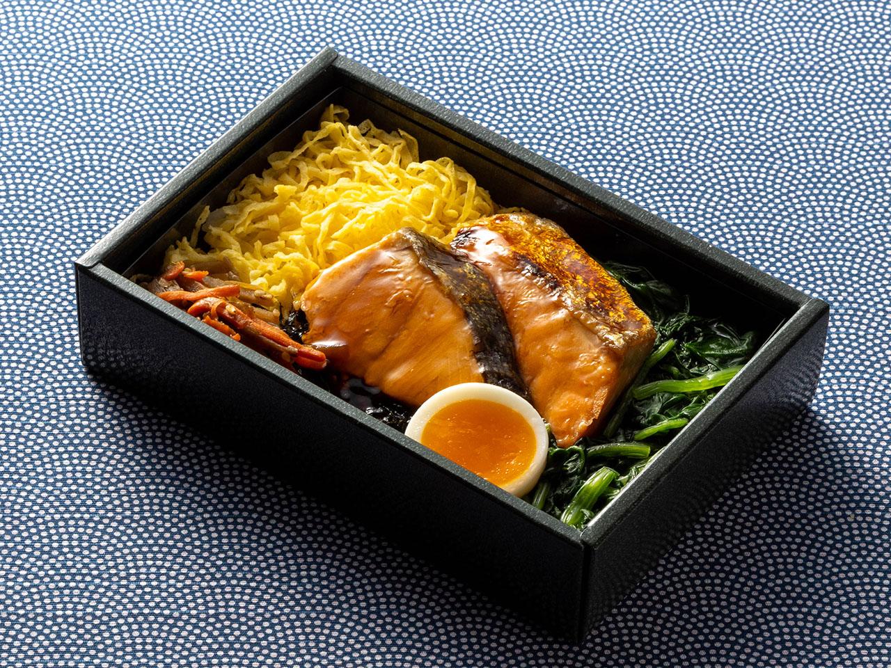Photograph of in-flight meal  Salmon Teriyaki Rice Bowl